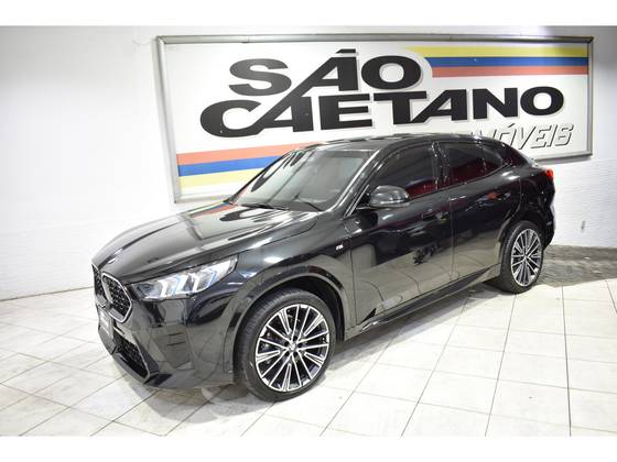 BMW X2 2.0 TURBO GASOLINA XDRIVE20I M SPORT STEPTRONIC BMW X2 2.0 TURBO GASOLINA XDRIVE20I M SPORT STEPTRONIC